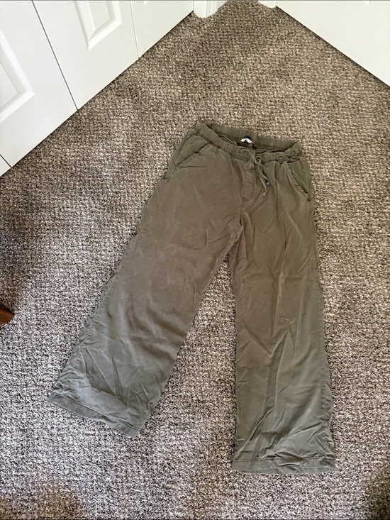 American Eagle Outfitters Pants - American Eagle Outfitters Olive Wide-Leg Drawstring Pants